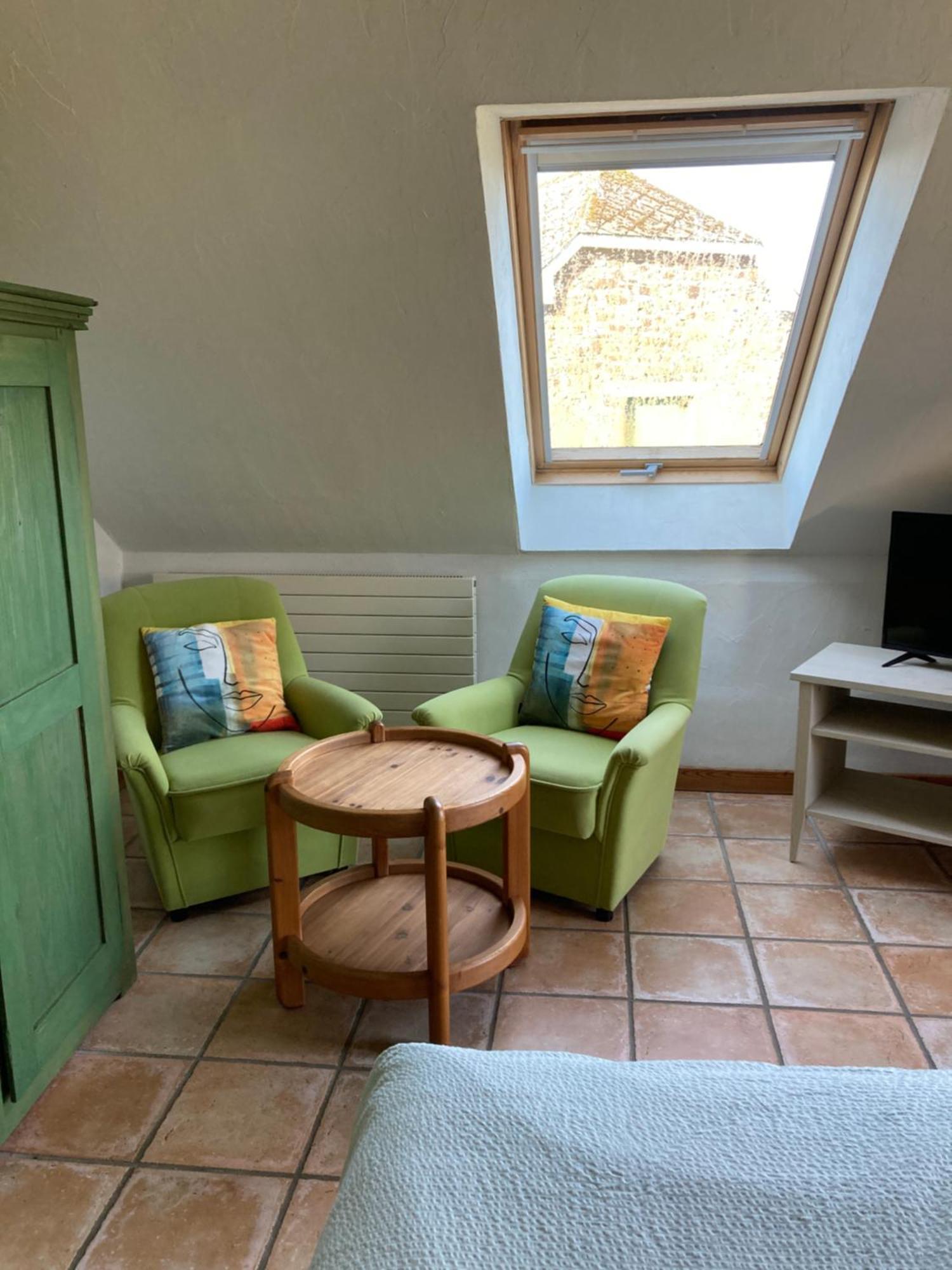 Paulis Cozy 4-Bedroom Vacation Home - With 4 Bathrooms Sun Terrace & Sauna, Nice To Hike & Bike, To Chil & Meet Büllingen Exterior foto