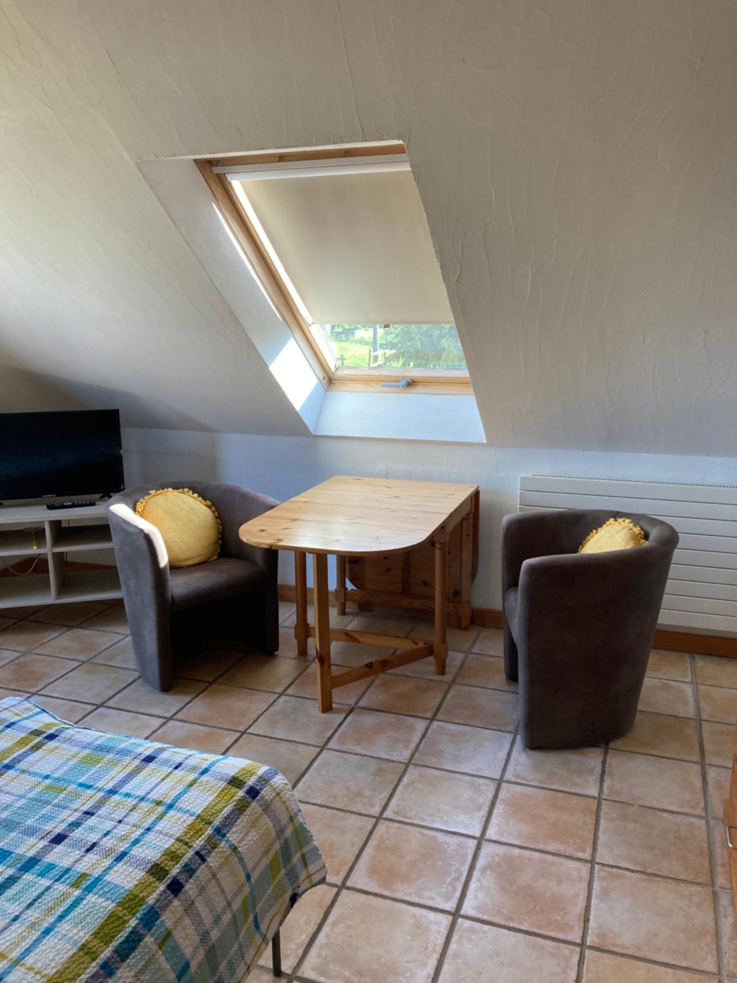 Paulis Cozy 4-Bedroom Vacation Home - With 4 Bathrooms Sun Terrace & Sauna, Nice To Hike & Bike, To Chil & Meet Büllingen Exterior foto