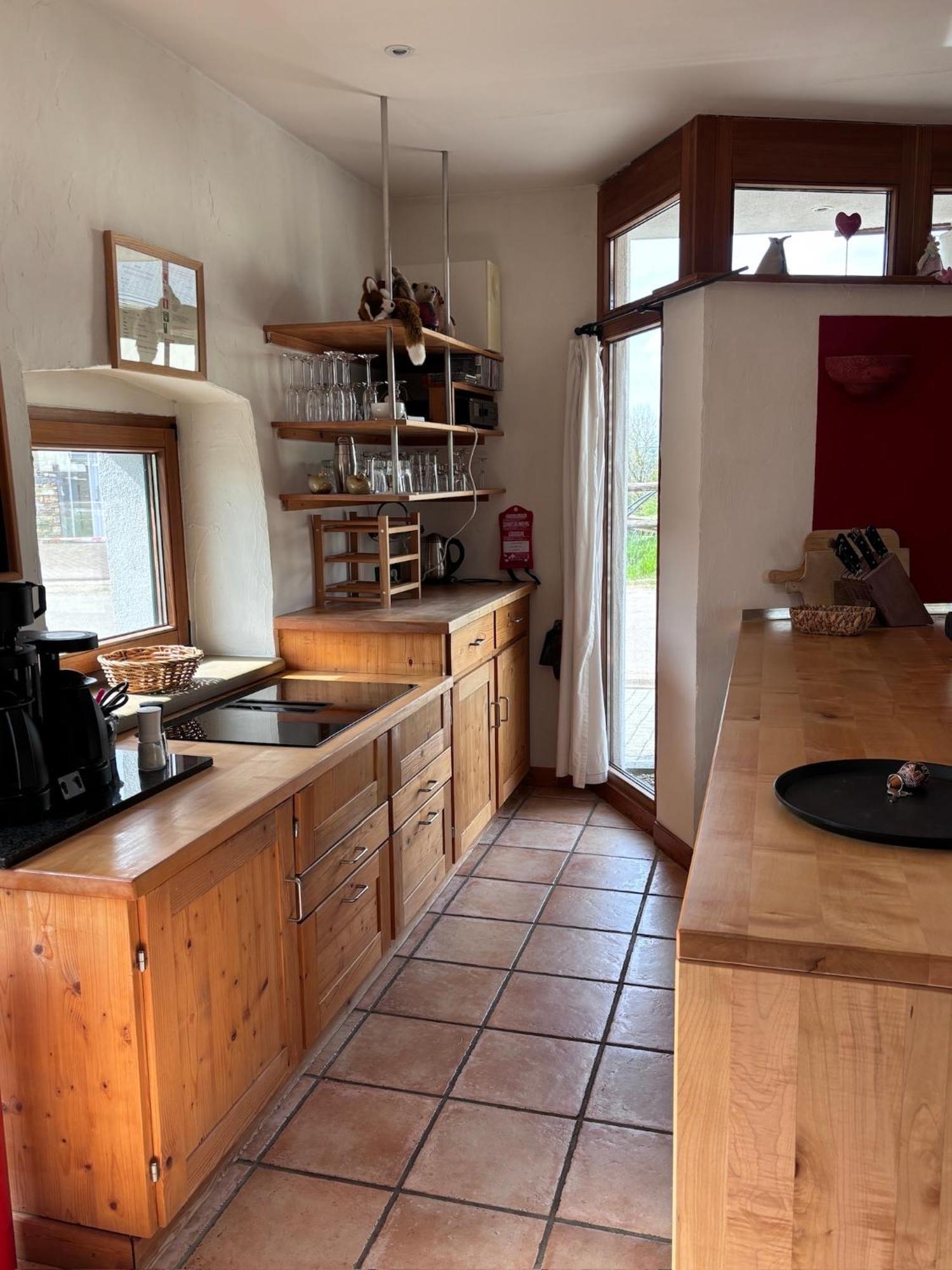 Paulis Cozy 4-Bedroom Vacation Home - With 4 Bathrooms Sun Terrace & Sauna, Nice To Hike & Bike, To Chil & Meet Büllingen Exterior foto